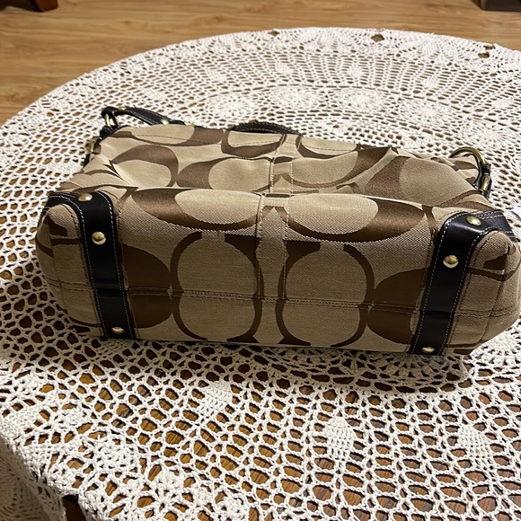 Coach shoulder bag, brown/tan, like new - Picture 4 of 5